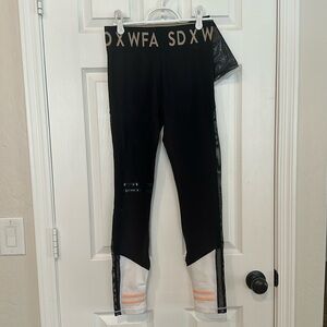 Sarah’s Day White Fox Athletic Fearless Leggings